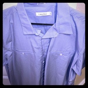 Calvin Klein short sleeve gray shirt. XL. Men